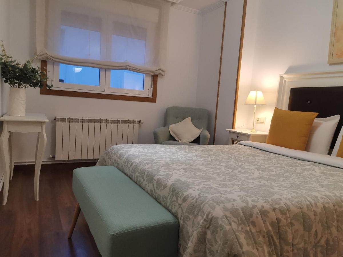 Apartamento Comodo Y Centrico Понтеведра Екстериор снимка